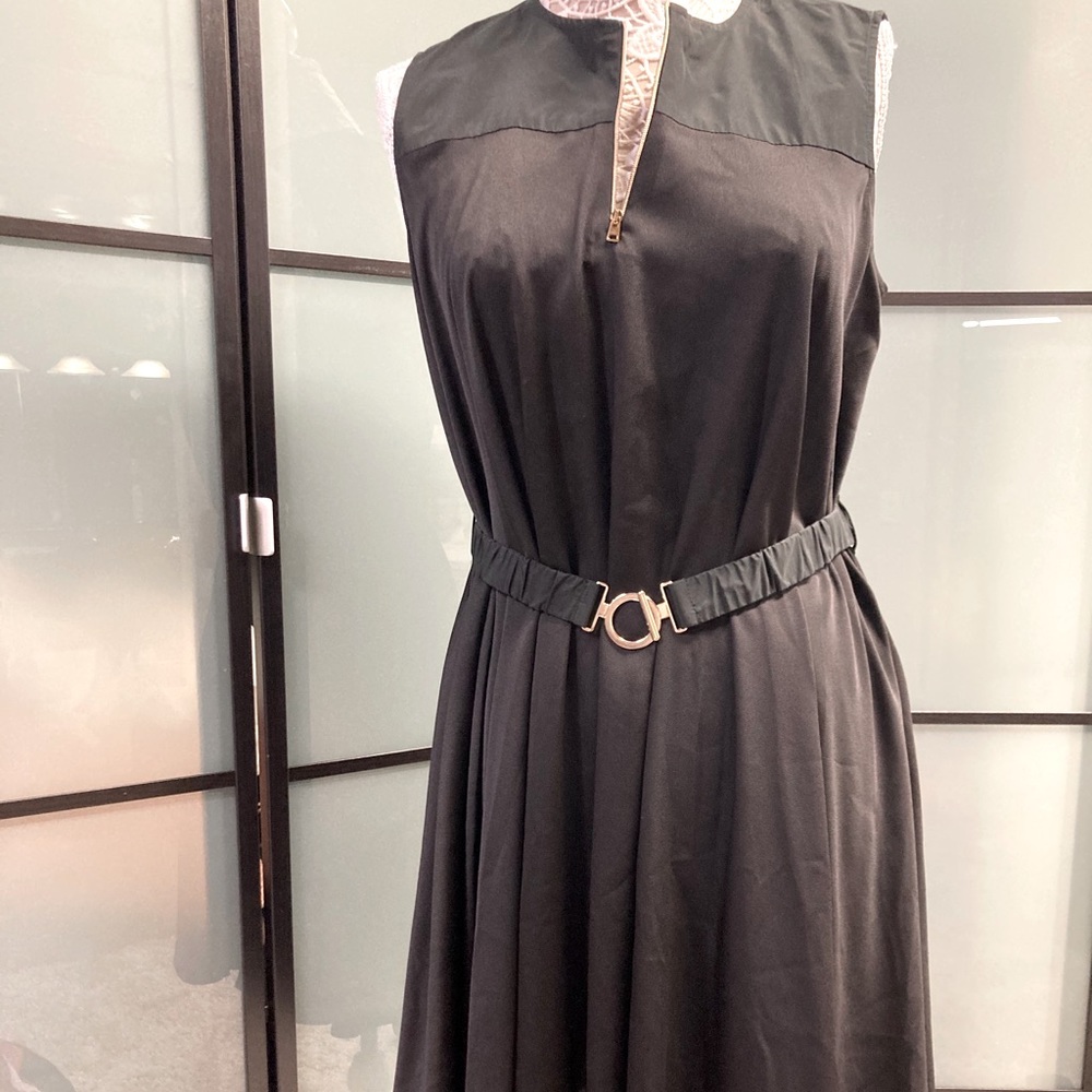 Tara Jarmon Belted Swing Dress